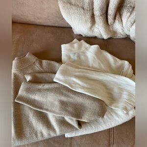 Turtle Neck Sweaters 2 Pc. S/M Tan & Cream